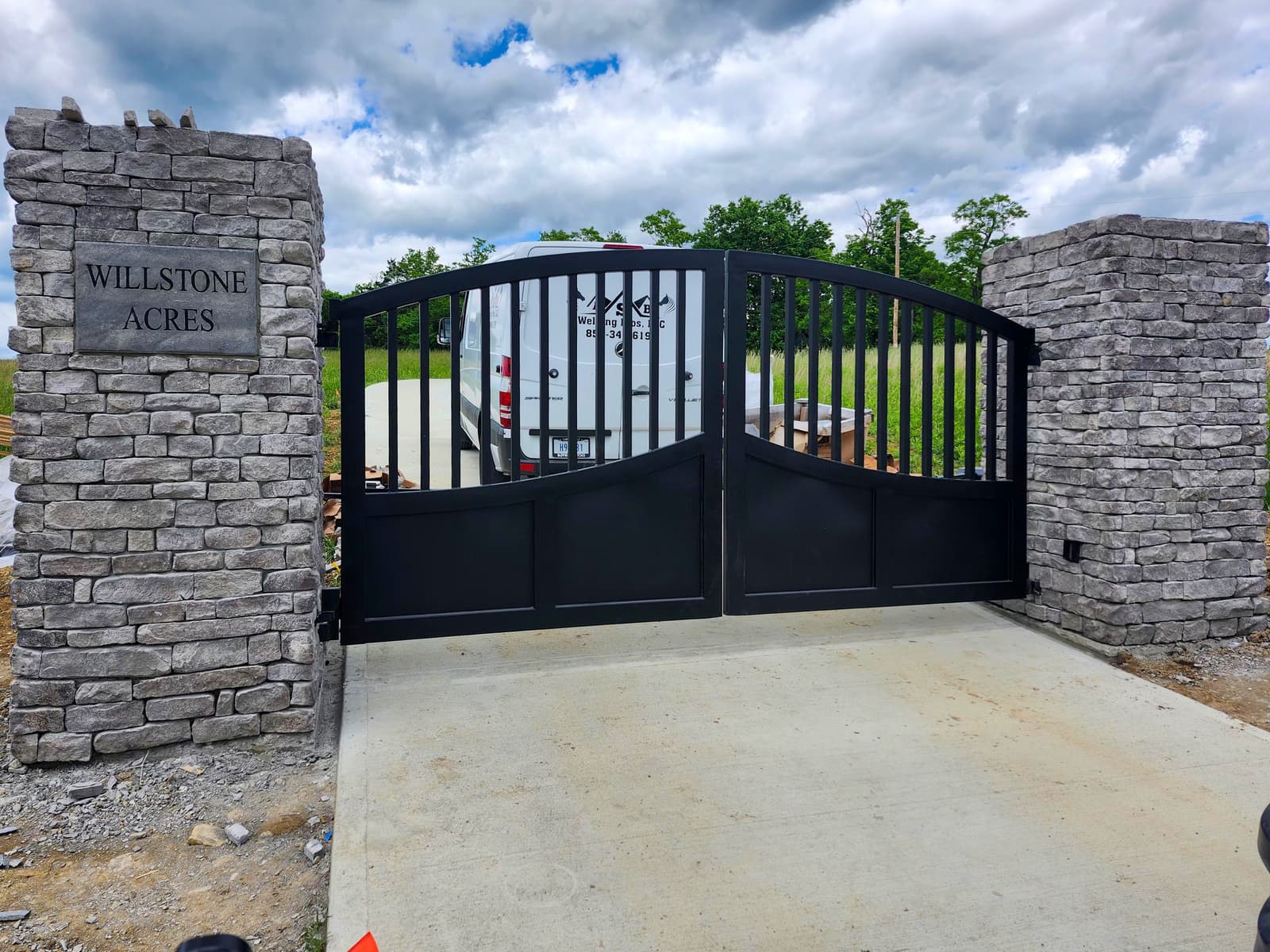 Choosing the Right LiftMaster Gate Operator: Features, Installation, and Options