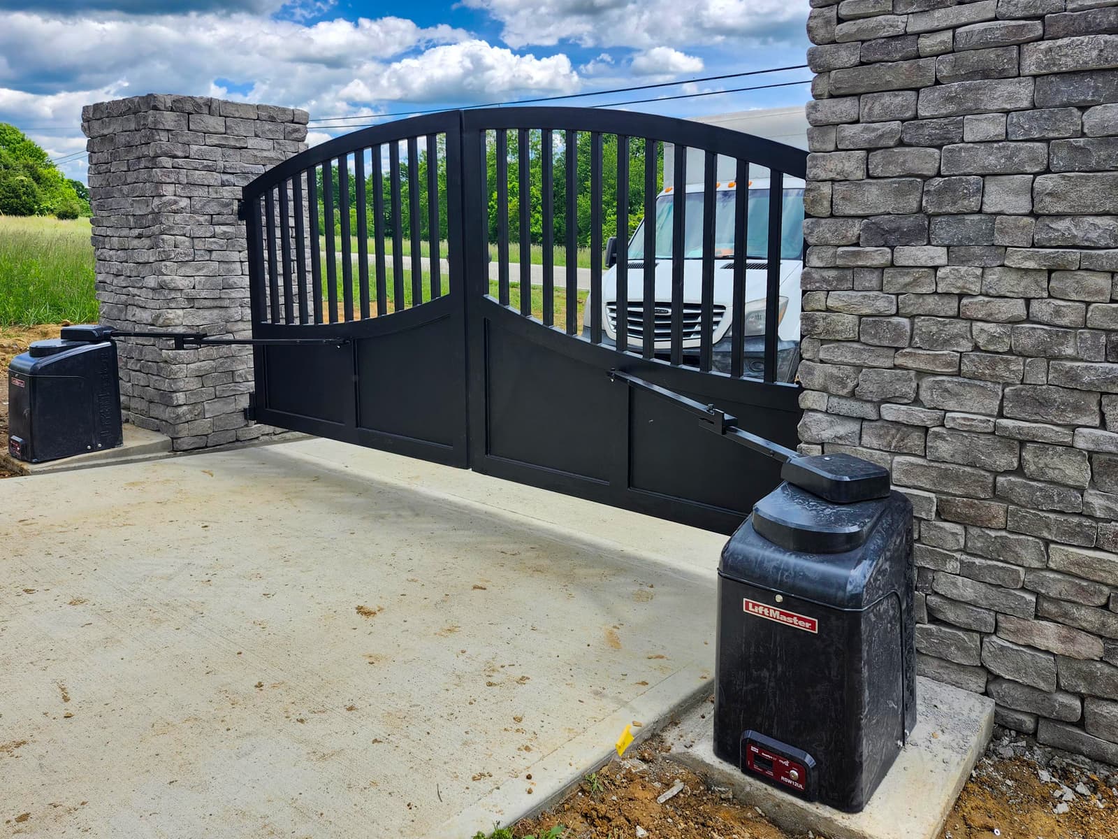 Common LiftMaster Gate Opener Error Codes and What They Mean