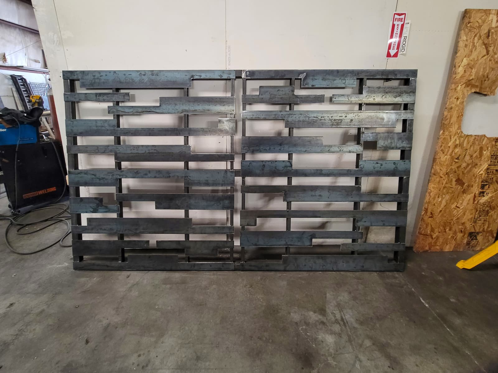 When to Repair vs. Replace a Worn-Out Metal Gate in Lexington, KY
