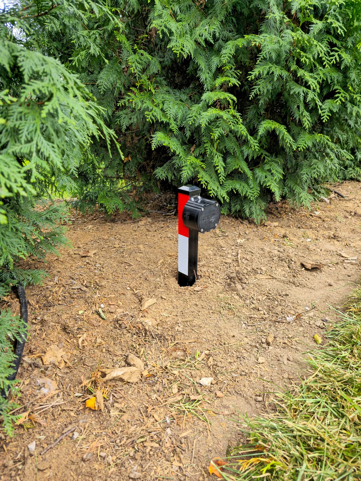 LiftMaster Swing vs. Slide Gate Operators: How to Choose the Right Series