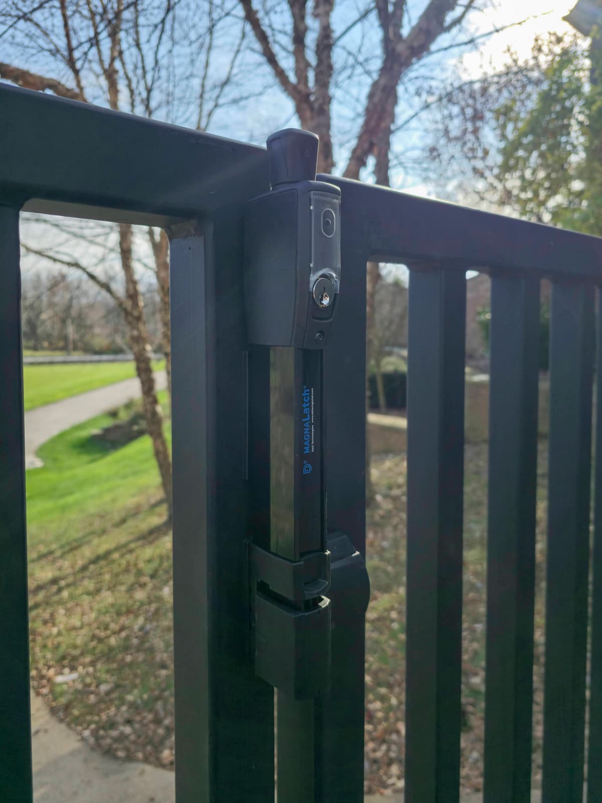 LiftMaster Swing vs. Slide Gate Operators: How to Choose the Right Series