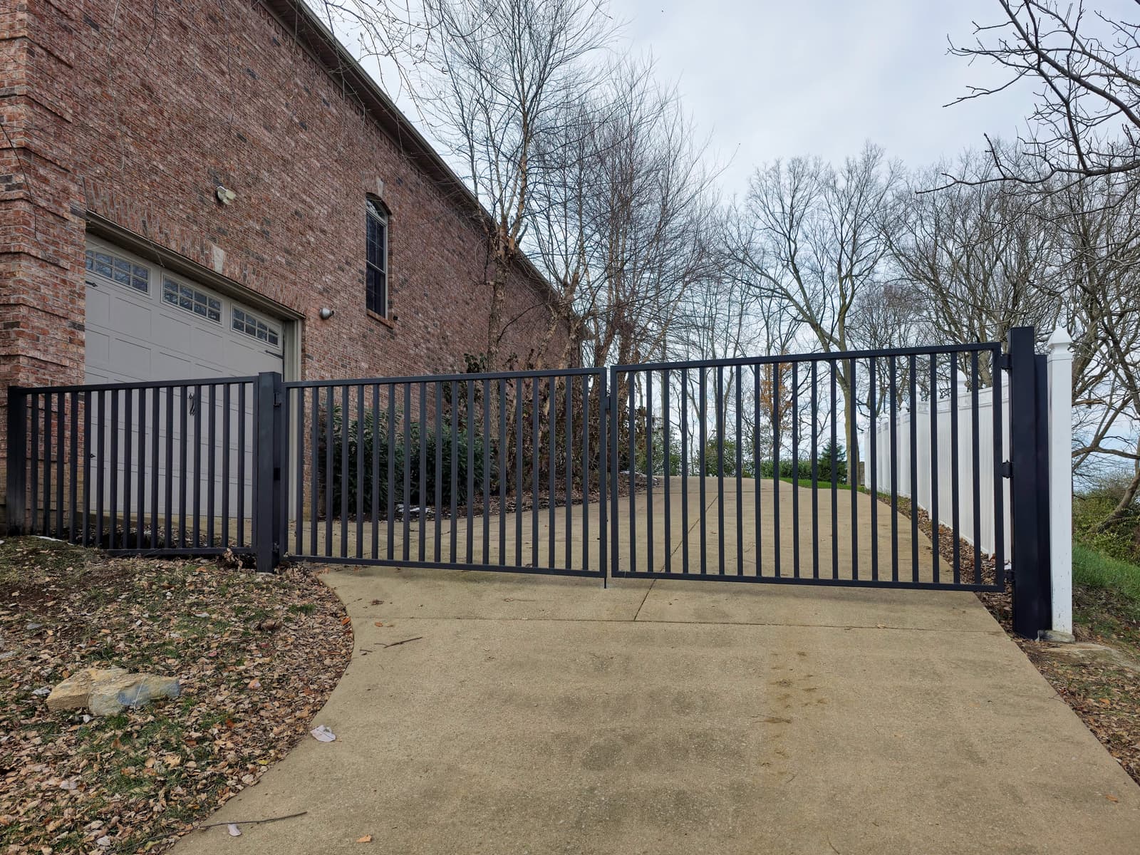 Choosing the Right Gate Opener Horsepower for Residential Properties