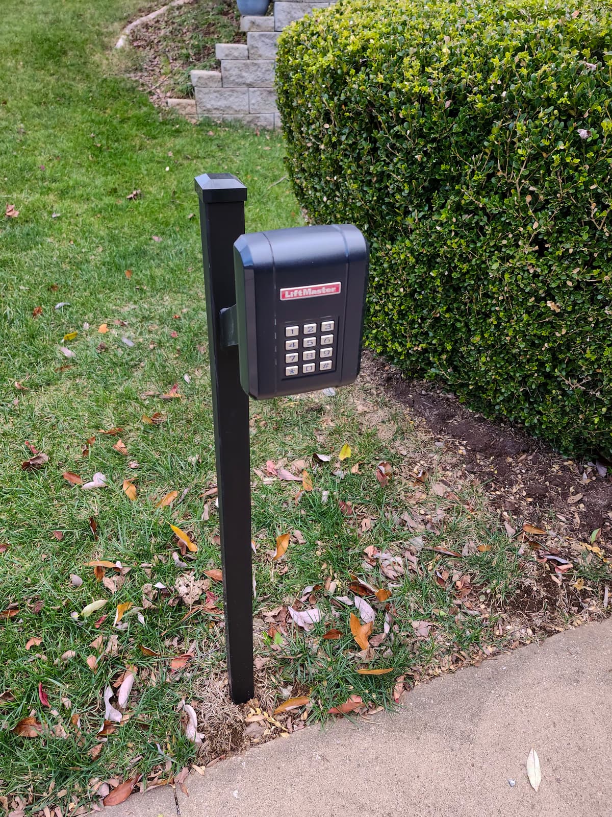 LiftMaster Swing vs. Slide Gate Operators: How to Choose the Right Series