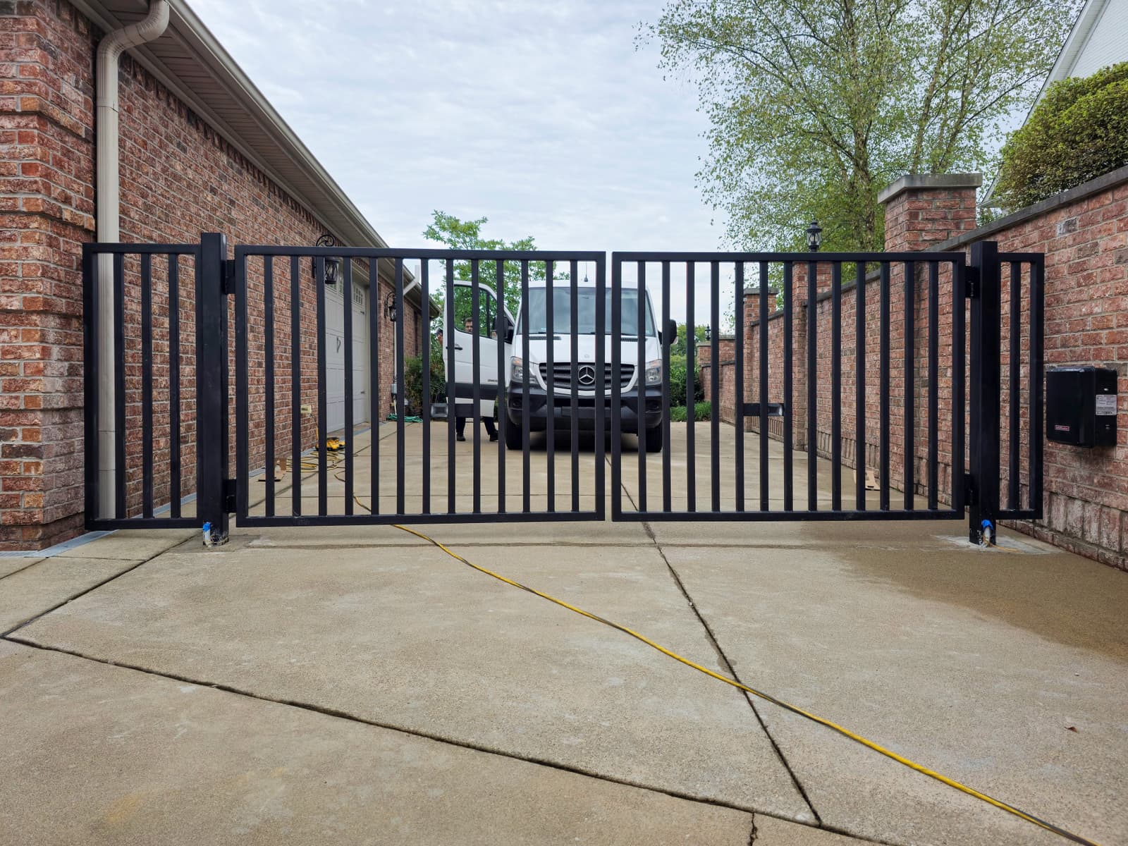Battery Backup vs. Hardwired Gate Motors: Pros and Cons for Kentucky Properties
