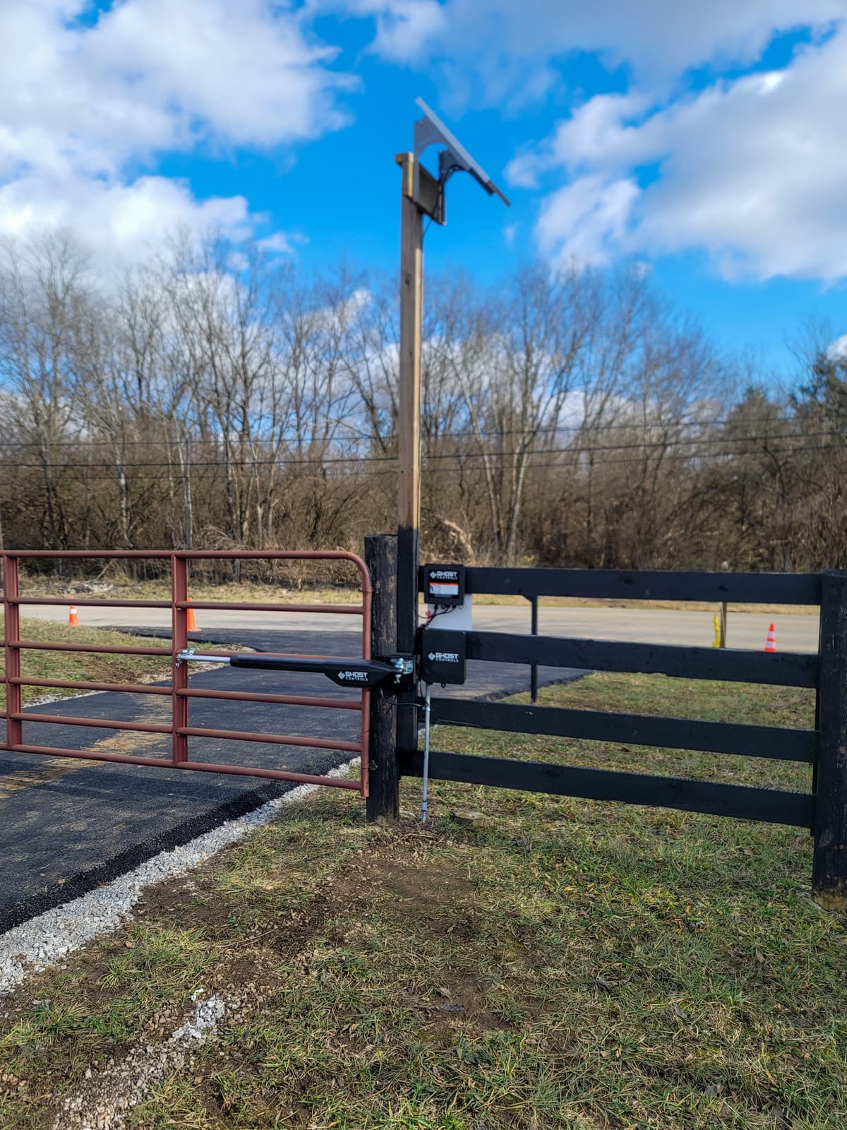 ASB Farm Gate Opener Installation photo in gates work, Central Kentucky.