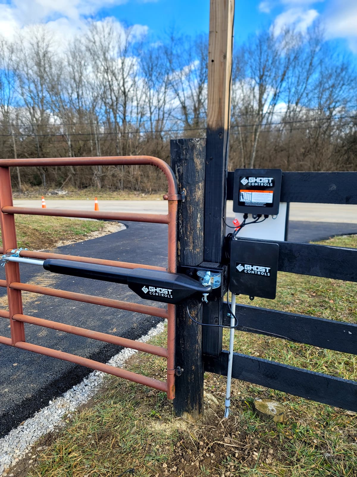 ASB Farm Gate Opener Installation photo in gates work, Central Kentucky.