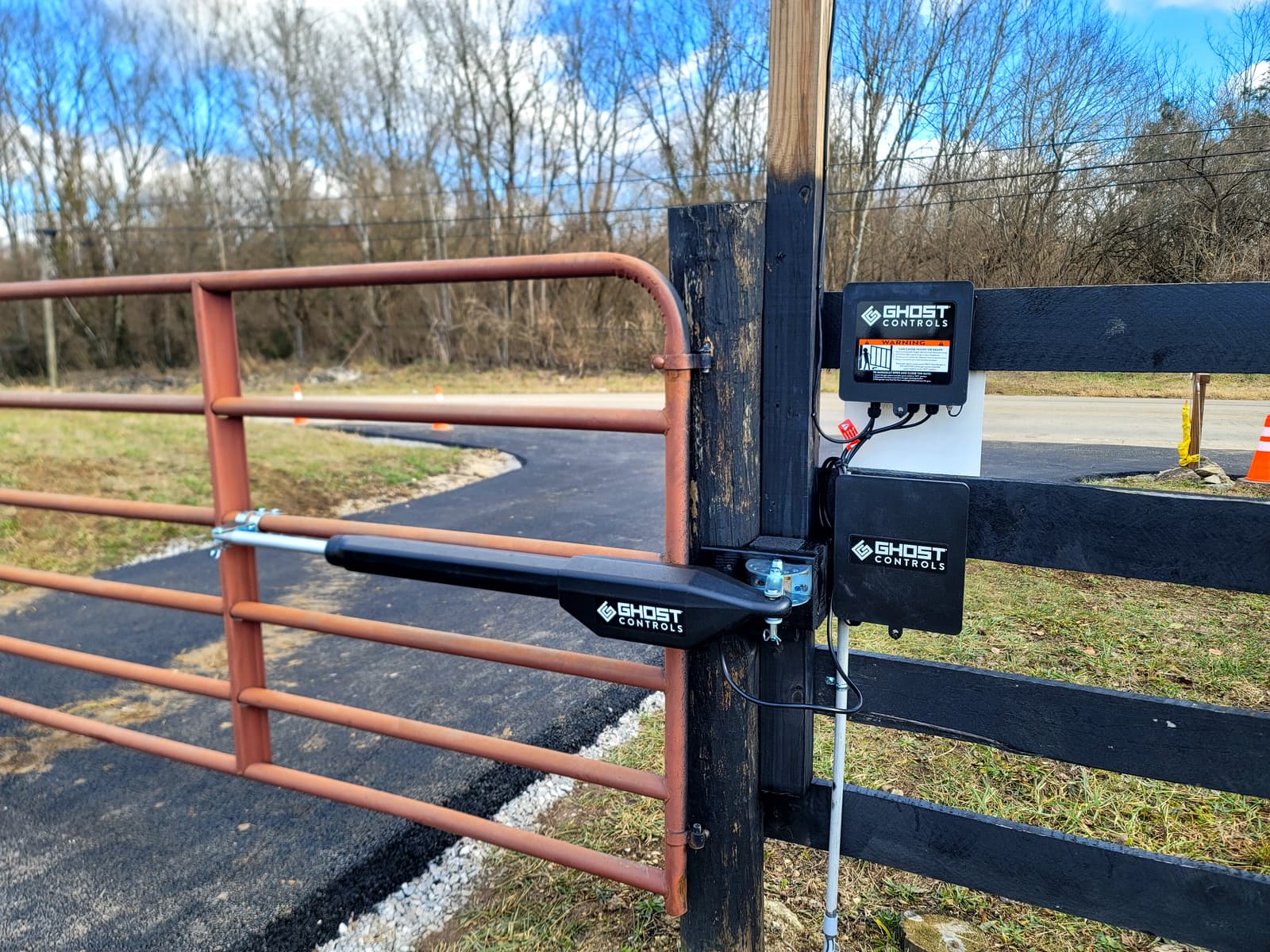 ASB Farm Gate Opener Installation photo in gates work, Central Kentucky.