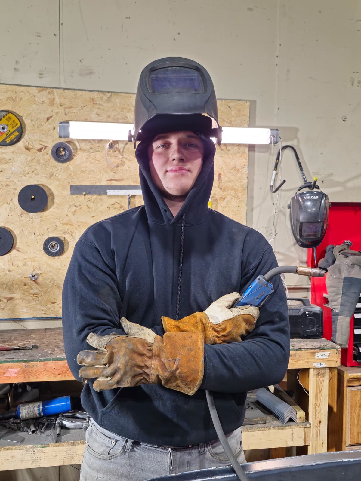 Custom Brackets, Mounts, and Supports: Small Fabrication Jobs with Big Impact