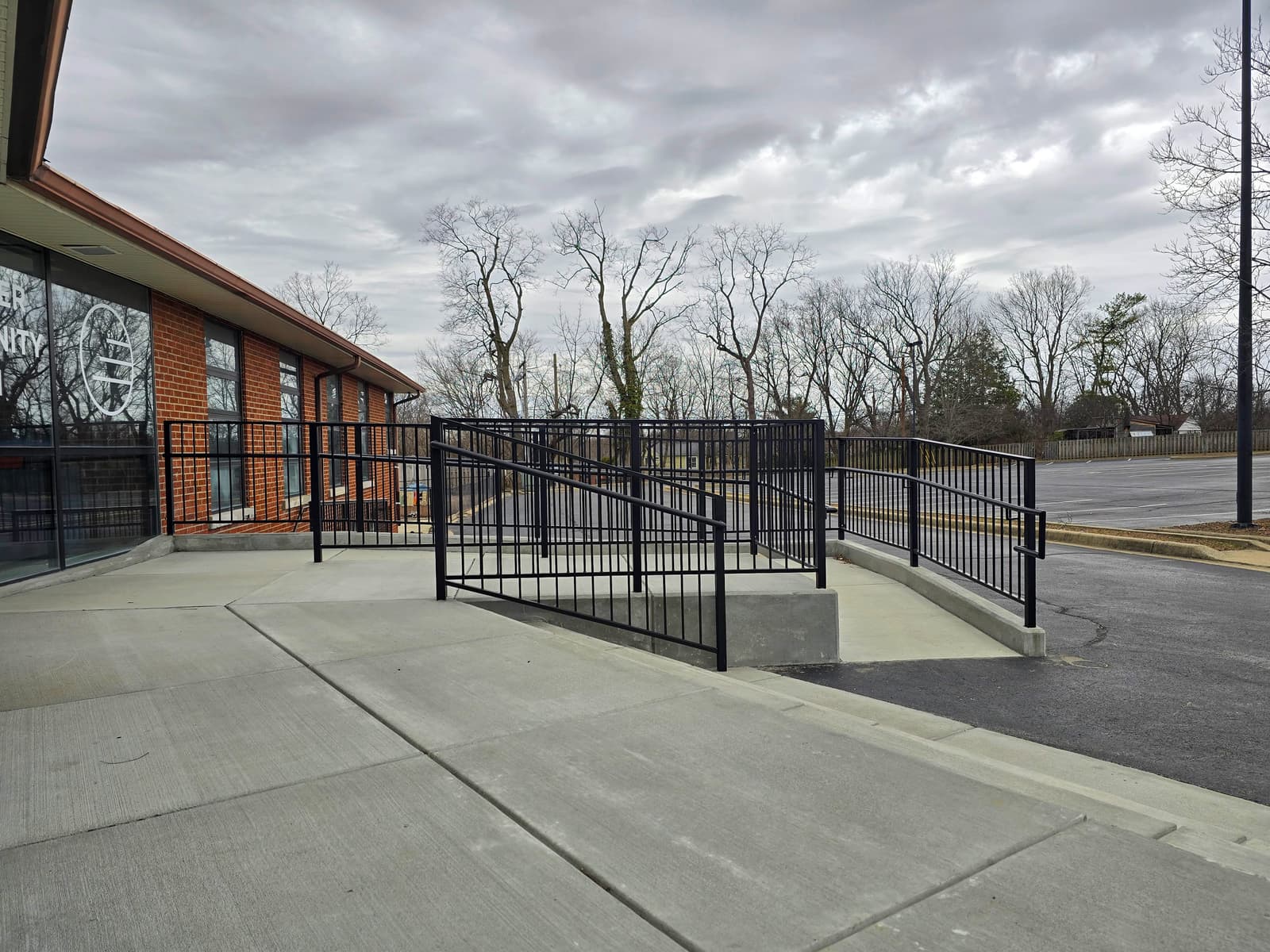 How Sun Exposure Affects Railing Finish Performance Over Time