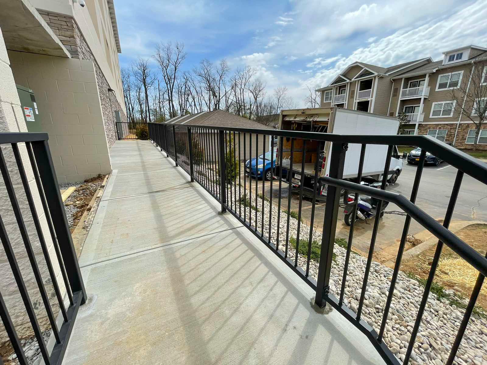 Essential Metal Railings Maintenance Guide for Kentucky’s Seasonal Weather