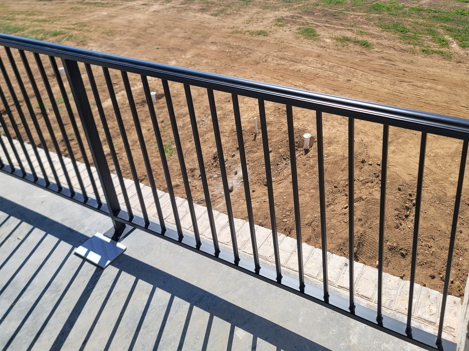 Metal Railings for Split-Level Homes: Layout Challenges and Design Tips
