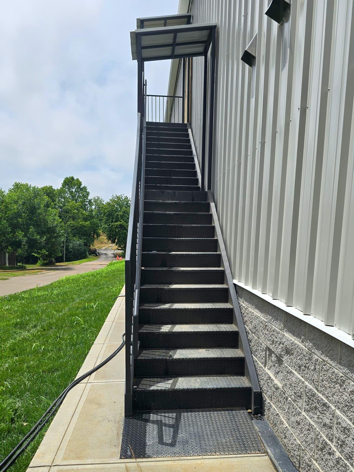 Outdoor Metal Stair Safety: Anti-Slip Treatments & Long-Term Maintenance