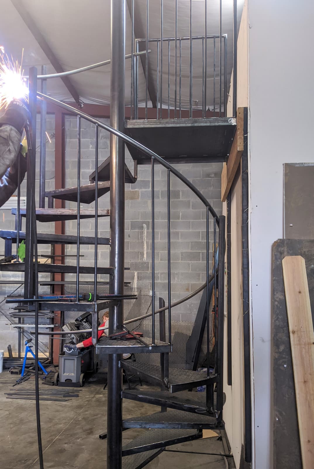 Outdoor Metal Stair Safety: Anti-Slip Treatments & Long-Term Maintenance