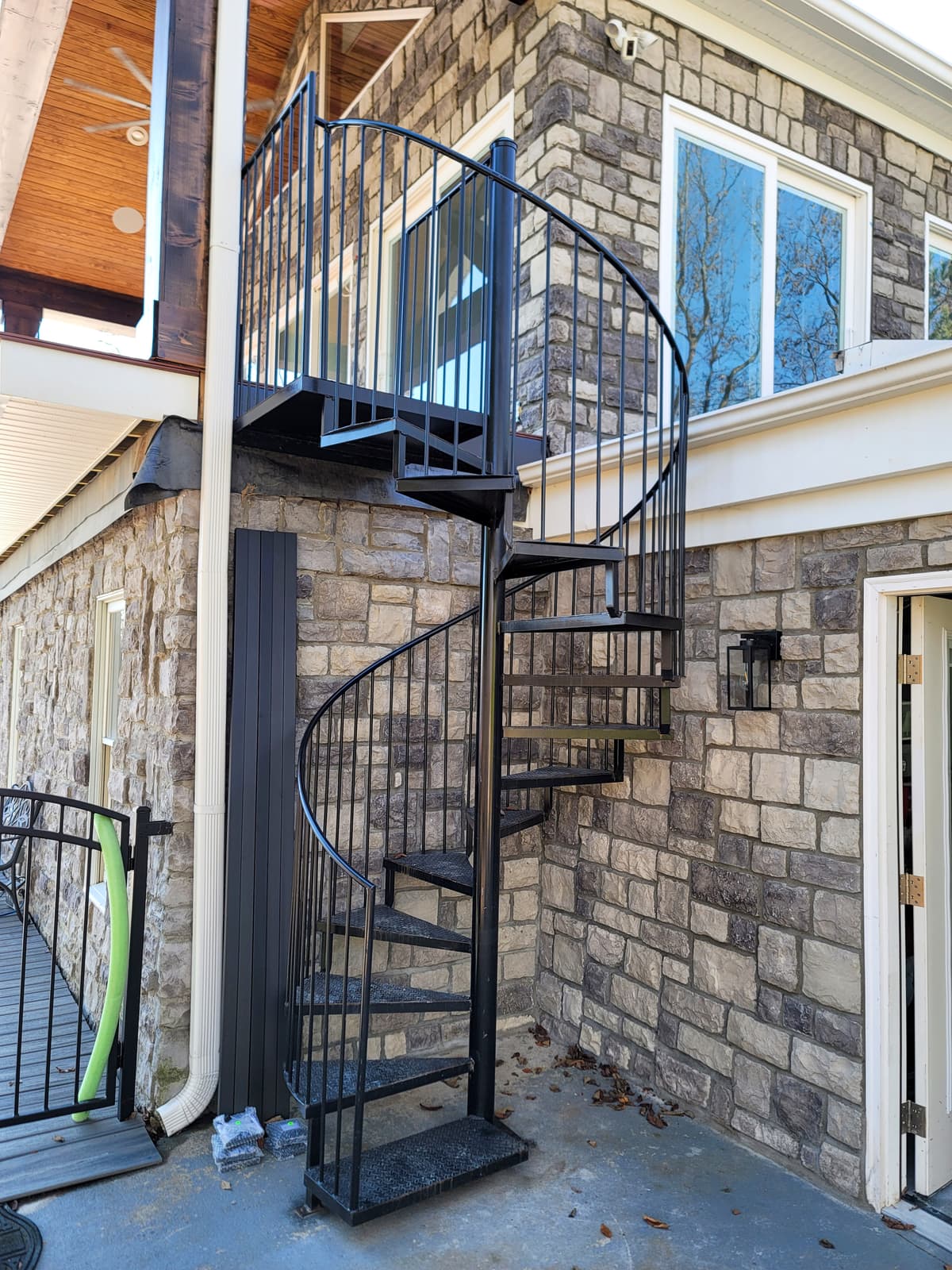 ASB Spiral Paragon Staircase Fabrication photo in staircases work, Central Kentucky.
